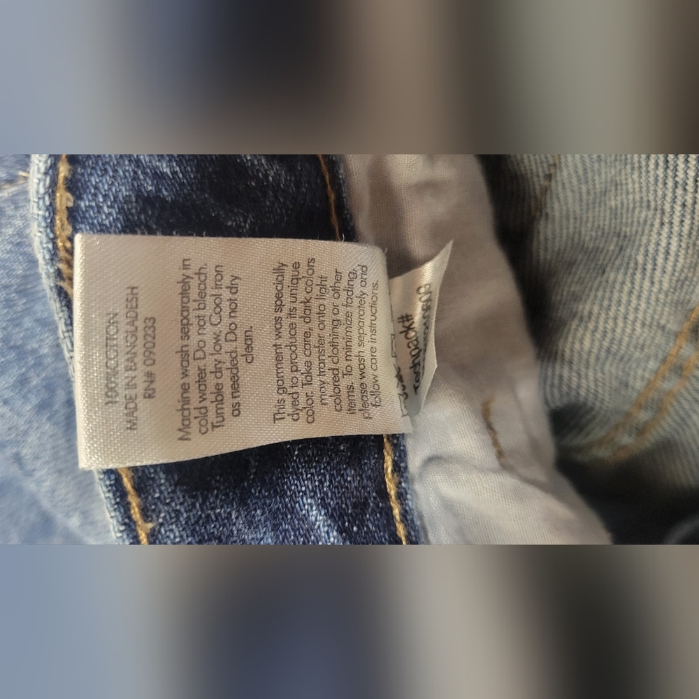 PacSun Women's High Rise Distressed Blue Jeans - Picture 3 of 6